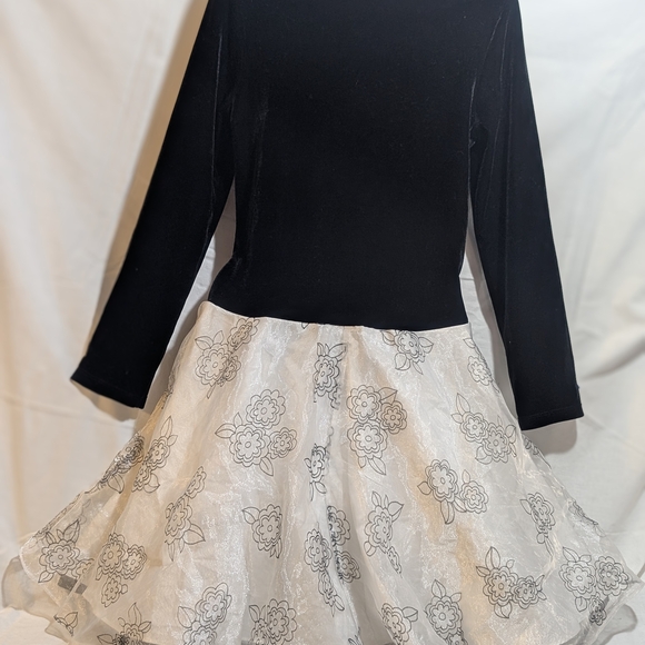 Bonnie Jean Black and White Dress with Red Bow - Picture 4 of 5